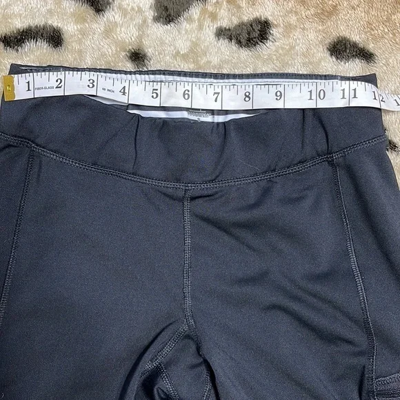 Champion Women Black‎ Cropped Athletic Leggings Capri Pants Size S - Picture 6 of 7
